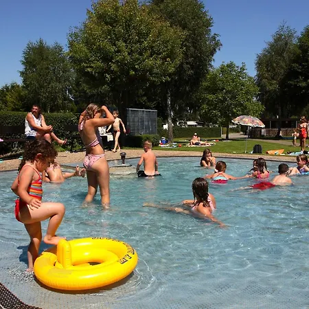 Camping-erbenwald דירה Neubulach